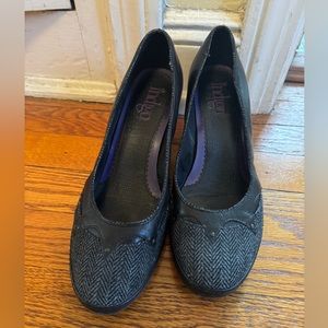 Indigo Leather heels sz 8.5 witchy retro look